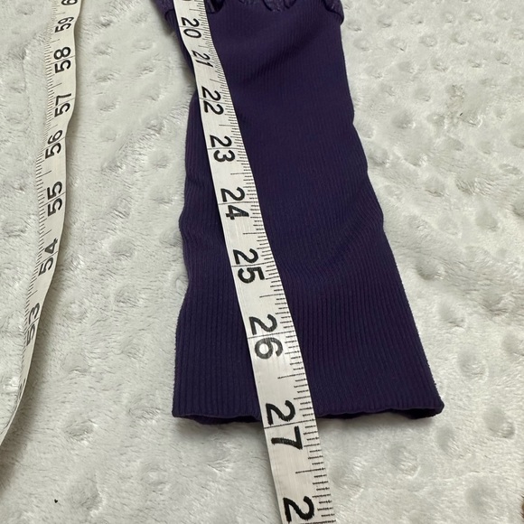 Reversible Lululemon Jacket (size 8) - Picture 10 of 10